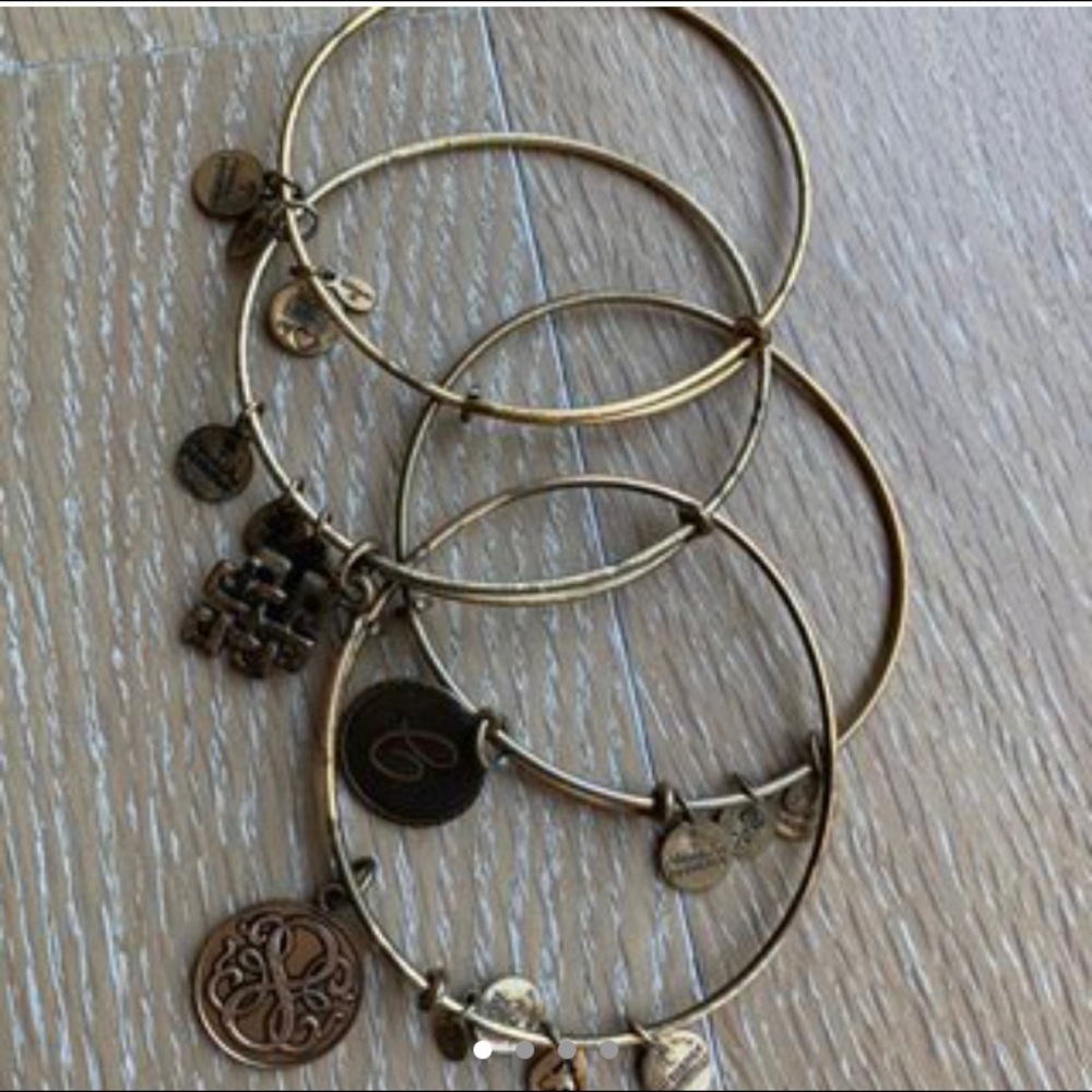 BOHO RUSTIC GOLD CHARM BANGLE BRACELETS